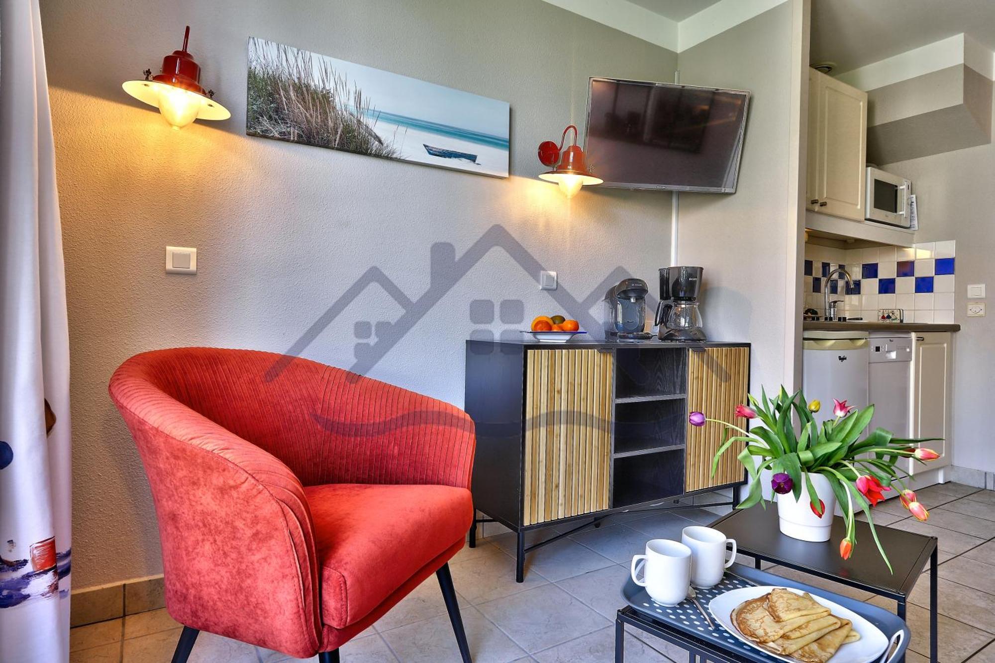 Ferienhaus Localise - Maison G4 Au - A 50m De La Avec Jardin Et Piscine - A Pied, Plages, Port, Centre, Commerces, Marche - Wifi Inclus - Animaux Bienvenus - Linge De Lit Inclus
