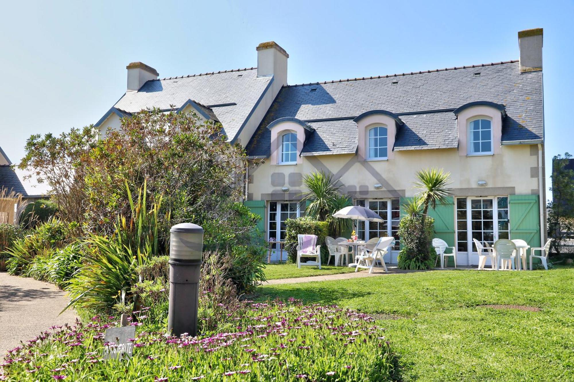 Maison G4: Seaside Retreat With Garden And Pool Holiday home *